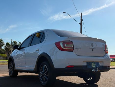 Renault LOGAN Intense Flex 1.6 16V 4p Aut.