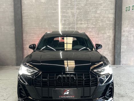 Audi Q3 Perf. Black 2.0 TFSI Tiptr. Quattro