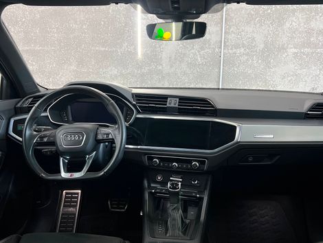 Audi Q3 Perf. Black 2.0 TFSI Tiptr. Quattro