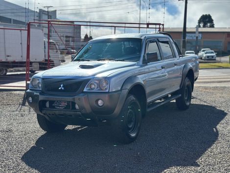 Mitsubishi L200 GL 2.5 4X4 CD Diesel