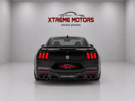 Ford Mustang Dark Horse 5.0 V8 Aut.