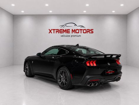 Ford Mustang Dark Horse 5.0 V8 Aut.