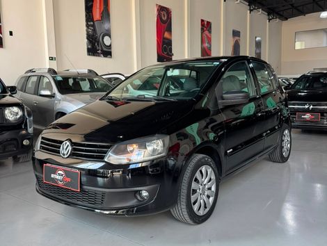 VolksWagen Fox 1.6 Mi Total Flex 8V 5p