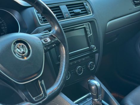 VolksWagen JETTA Comfortline 1.4 TSI 16V 4p Aut.