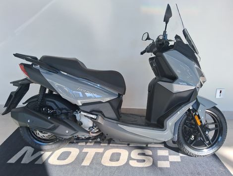 DAFRA JOYRIDE 300 