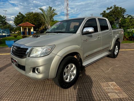 Toyota Hilux CD SRV D4-D 4x4 3.0 TDI Diesel Aut