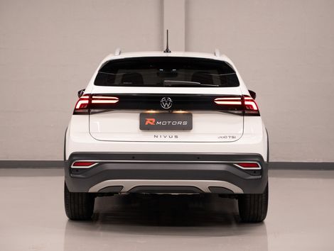 VolksWagen Nivus Highline 1.0 200 TSI Flex Aut.