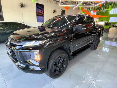 Mitsubishi L200 Triton Sport HPE-S 2.4 CD Dies. Aut