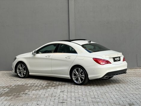 Mercedes CLA-200 Vision 1.6 TB 16V Flex Aut.