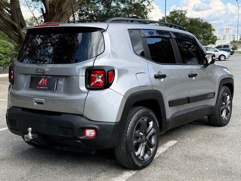 Jeep Renegade 1.8 4x2 Flex 16V Aut.