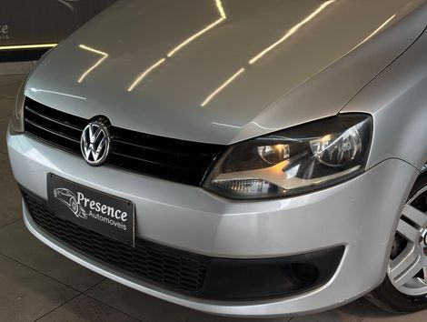 VolksWagen Fox 1.6 Mi Total Flex 8V 5p