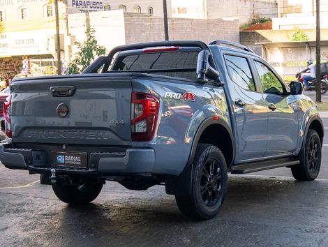 Nissan Frontier PRO4X CD 4x4 2.3 Bi-TB Die. Aut