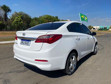 Hyundai HB20S Comfort Plus 1.0 TB Flex 12V Mec.