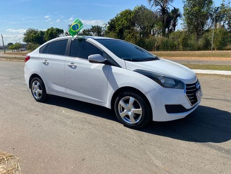 Hyundai HB20S Comfort Plus 1.0 TB Flex 12V Mec.