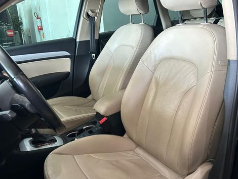 Audi Q3 2.0 TFSI Quat. 170/180cv S-tronic 5p