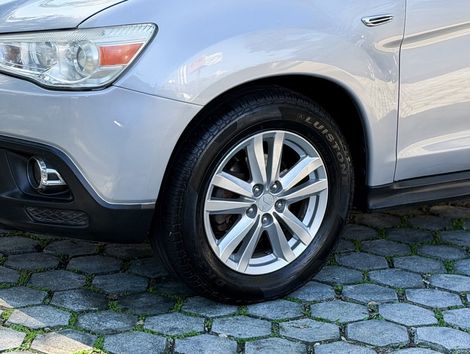 Mitsubishi ASX 2.0 16V 4x4 160cv Aut.