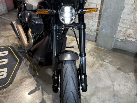 Harley SOFTAIL FXDR