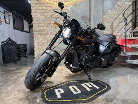 Harley SOFTAIL FXDR