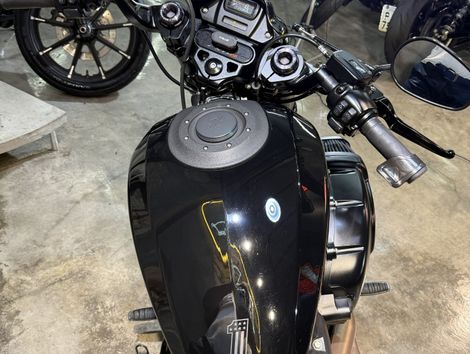 Harley SOFTAIL FXDR
