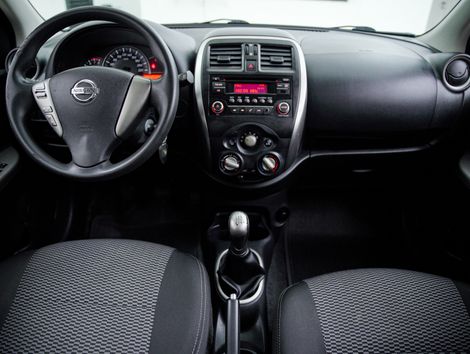 Nissan MARCH SV 1.6 16V Flex Fuel