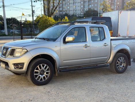 Nissan Frontier SV AT. CD 4x4 2.5 TB Dies. Aut.
