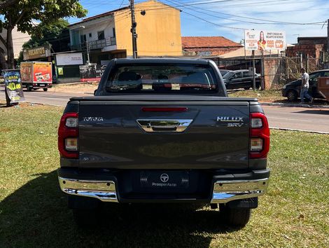 Toyota Hilux CD SRV 4x4 2.8 TDI Diesel Aut.