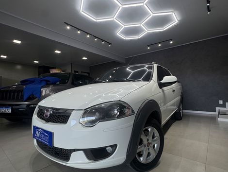 Fiat Strada Trekking 1.6 16V Flex CD