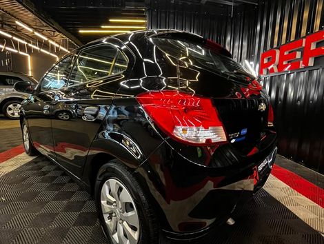 Chevrolet ONIX HATCH Joy 1.0 8V Flex 5p Mec.