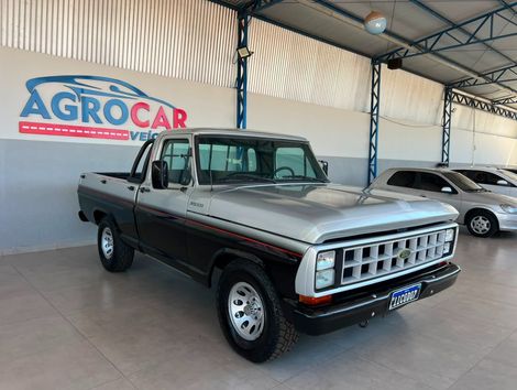 Ford F-1000 CD/Blazer 3.9 Dies.