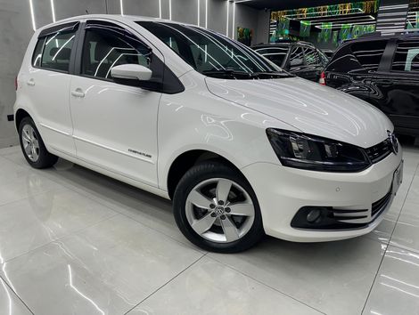 VolksWagen Fox Comfortline 1.6 Flex 8V 5p