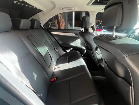 Mercedes C-200 CGI Sport 1.8 TB 16V 184cv Aut.