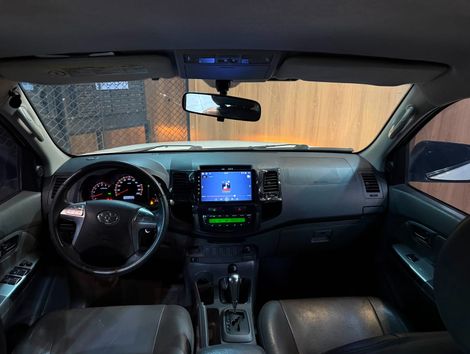 Toyota Hilux CD SRV 4x4 2.7 Flex 16V Aut.