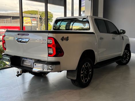 Toyota Hilux CD SRX 4x4 2.8 TDI 16V Diesel Aut.