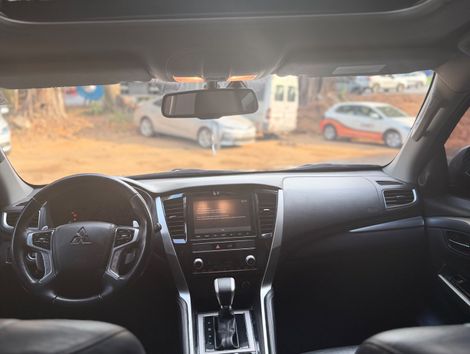 Mitsubishi Pajero Sport HPE-S 2.4  4x4 Diesel Aut.