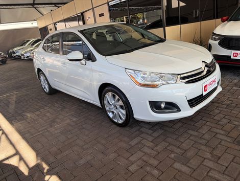 Citroën C4 LOUNGE Tendance 1.6 Turbo 4p Aut