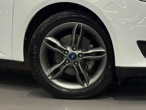Ford Focus 2.0 16V/SE/SE Plus Flex 5p Aut.