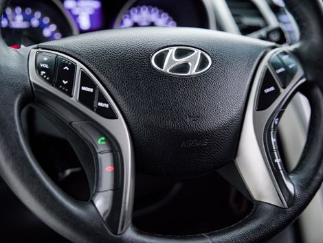 Hyundai i30 1.8 16V Aut. 5p