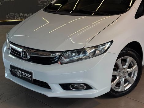 Honda Civic Sedan EXS 1.8/1.8 Flex 16V Aut. 4p