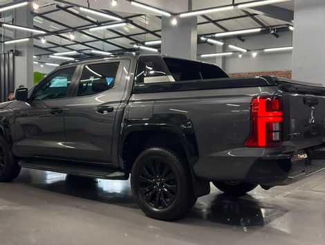 Mitsubishi Triton Katana 2.4 CD 4x4 TB Diesel Aut.