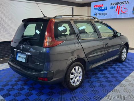 Peugeot 207 SW XR 1.4 Flex 8V 5p