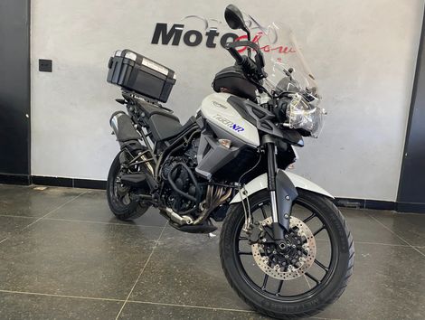 TRIUMPH TIGER 800 XR