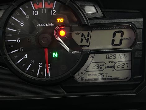 SUZUKI DL 650 XT V-STROM