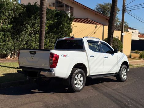 Nissan Frontier SE CD 4x4 2.3 Bi-TB Diesel Aut.