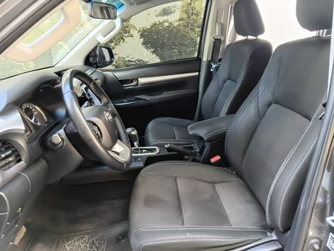 Toyota Hilux CD SR 4x4 2.8 TDI Diesel Aut.