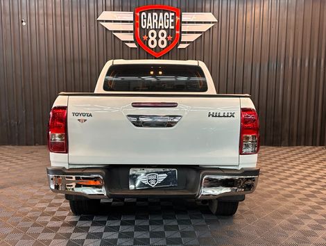 Toyota Hilux CD SR CHALL. 4x4 2.8 TDI Dies Aut.