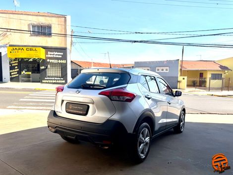 Nissan KICKS S Direct 1.6 16V Flex 5p Aut.