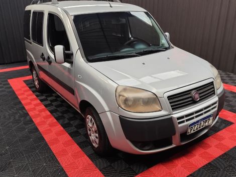 Fiat Doblo ESSENCE 1.8 Flex 16V 5p