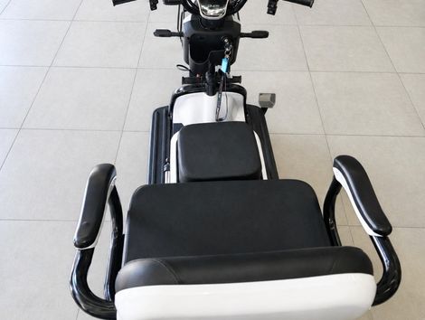 DUOS FENIX TRICICLO ELÉTRICO 