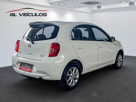 Nissan MARCH SV 1.6 16V FlexStart 5p Mec.