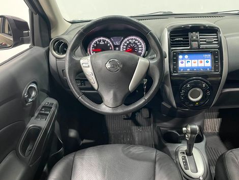 Nissan VERSA SL 1.6 16V FlexStart 4p Aut.